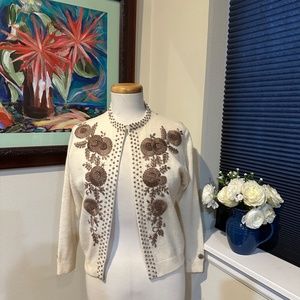 Vintage Tan Floral  Embroidered Cream Single Clasp Cardigan GORGEOUS